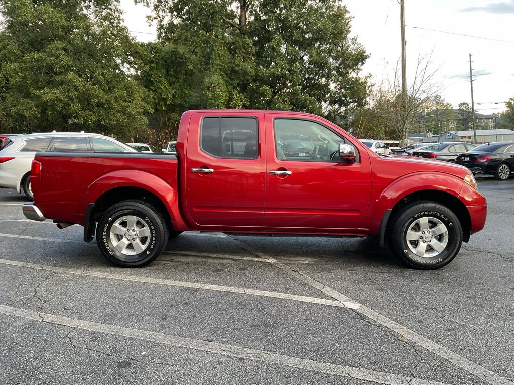 2012 Nissan Frontier SV Crew Cab photo 4
