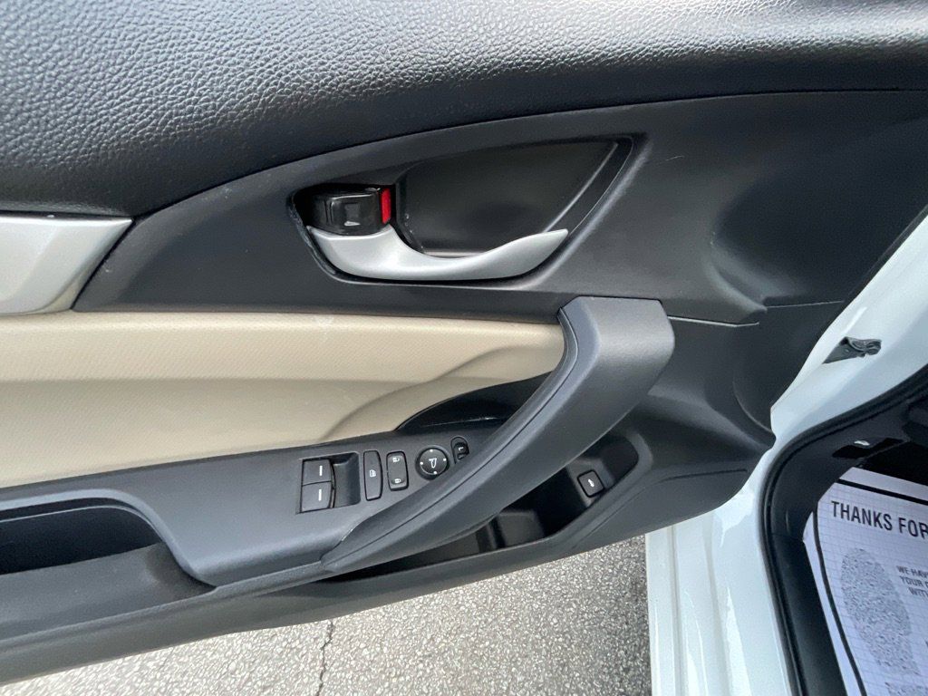 2020 Honda Civic LX - Photo 32
