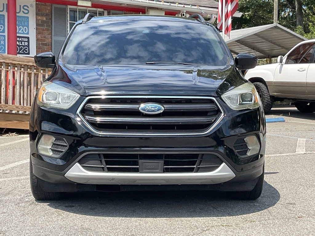 2018 Ford Escape SEL photo 2