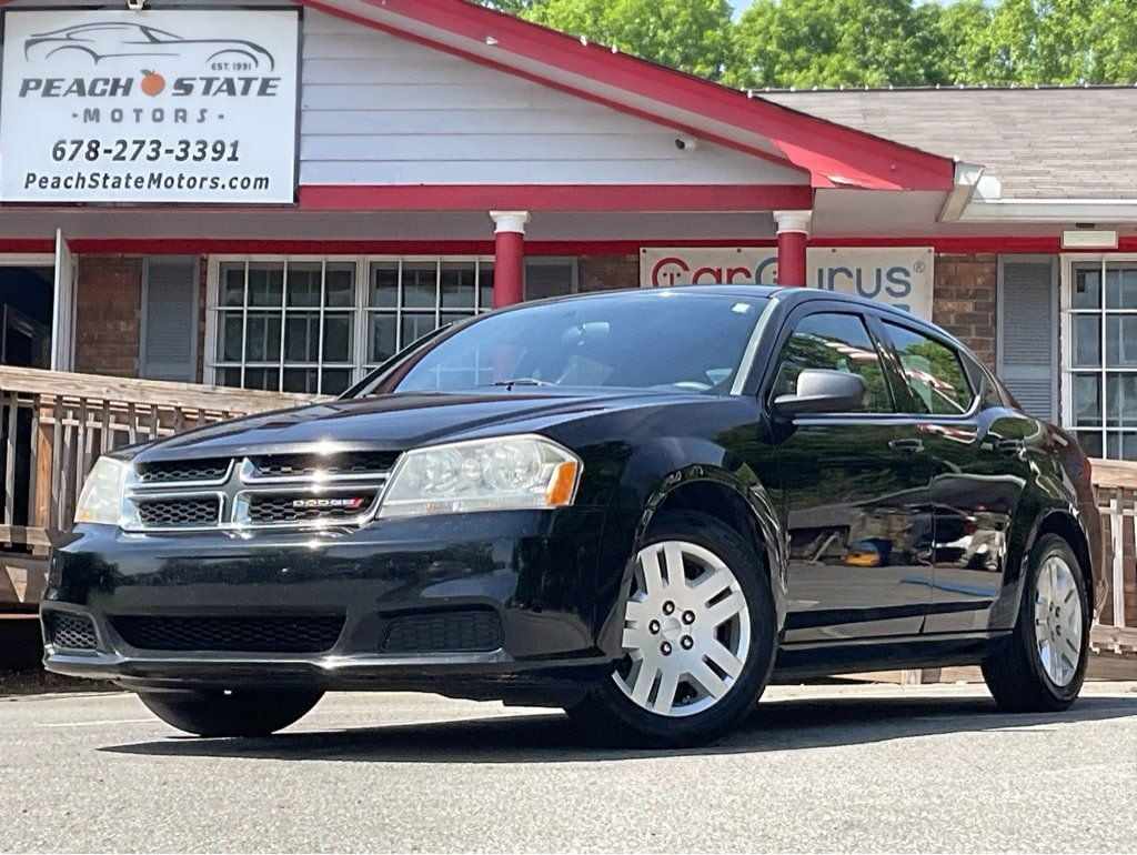 2013 Dodge Avenger SE's photo