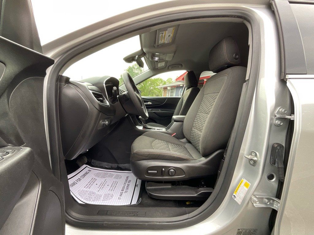 2020 Chevrolet Equinox LT - Photo 14