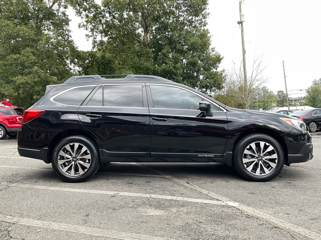 2016 Subaru Outback 2.5i Limited photo 4