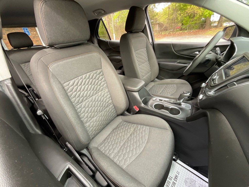 2020 Chevrolet Equinox LT - Photo 19