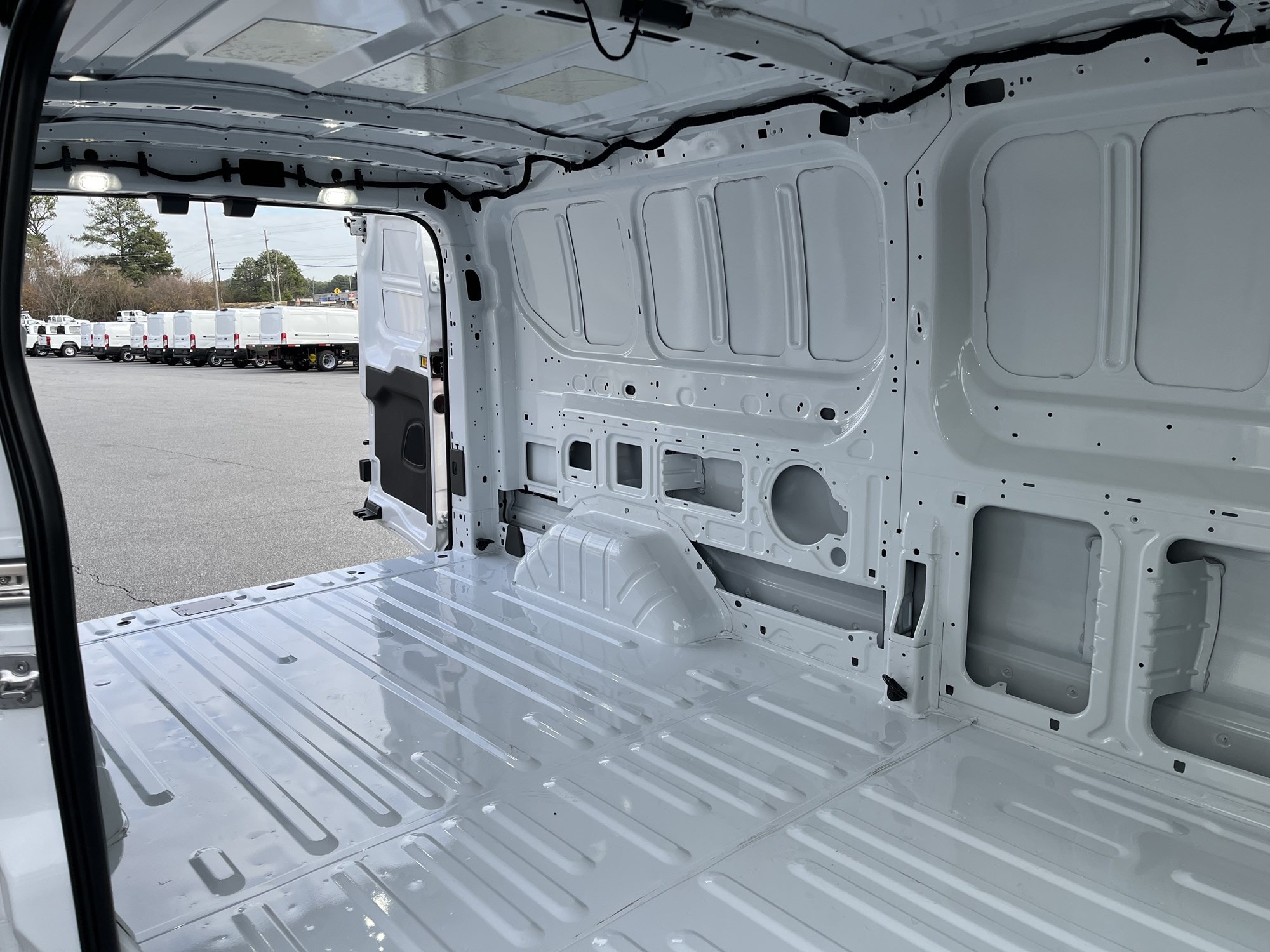 2026 Ford Transit Van Base - Photo 7