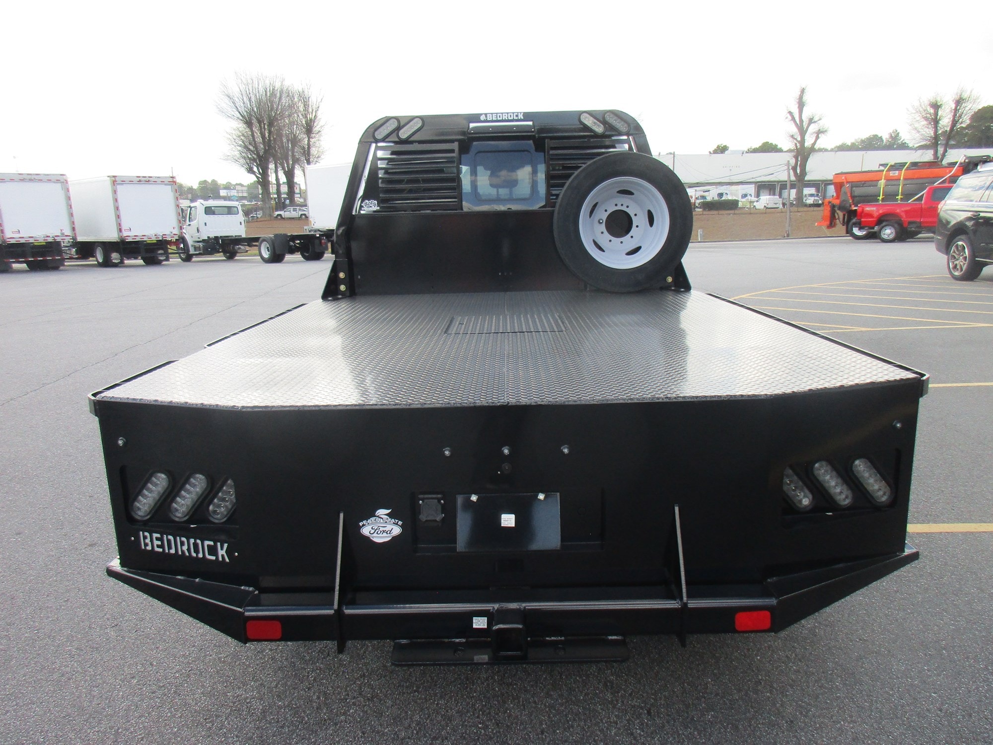 2026 Ford F-450 Super Duty Chassis Cab XL - Photo 7