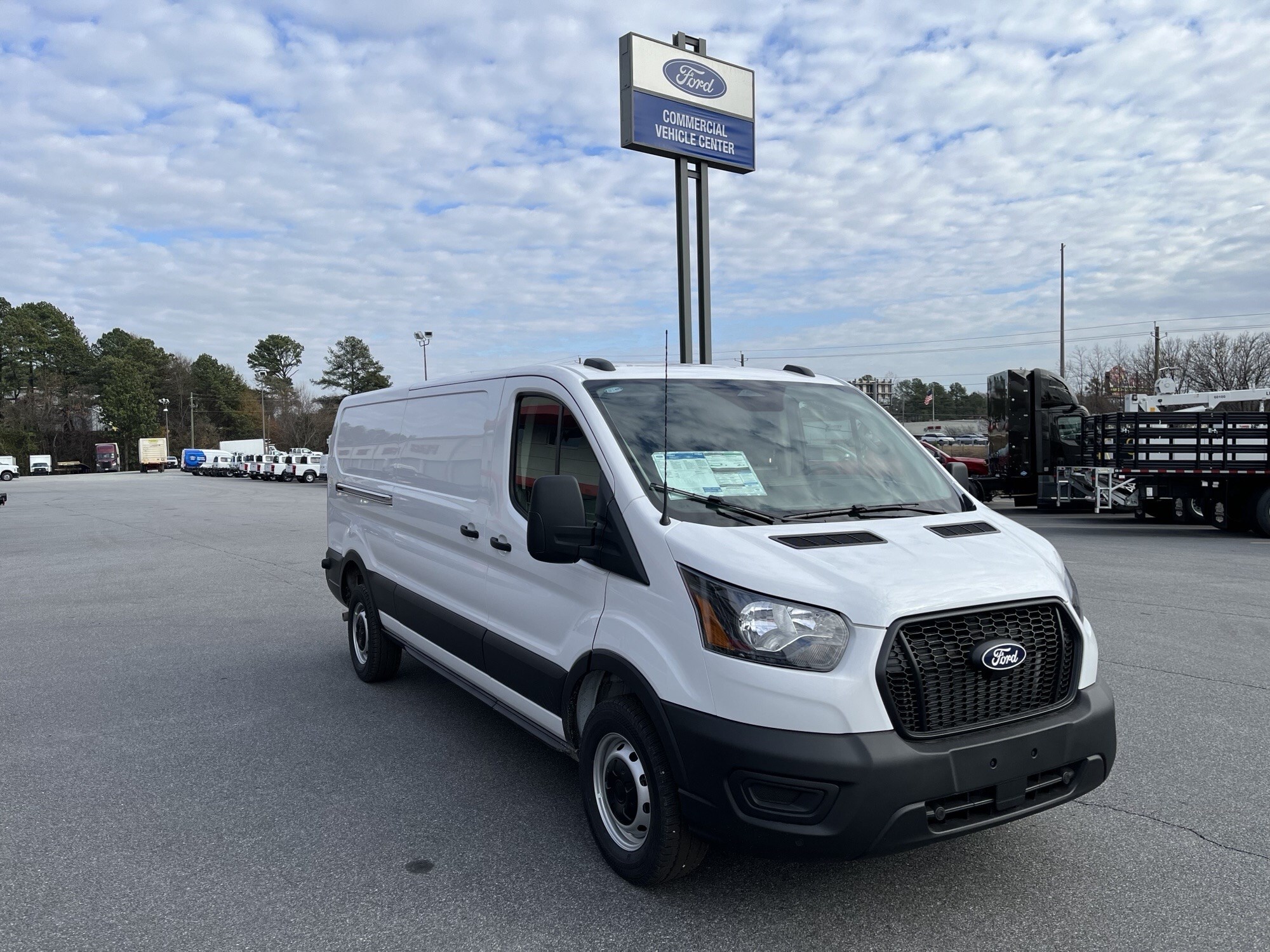 2026 Ford Transit Van Base - Photo 2