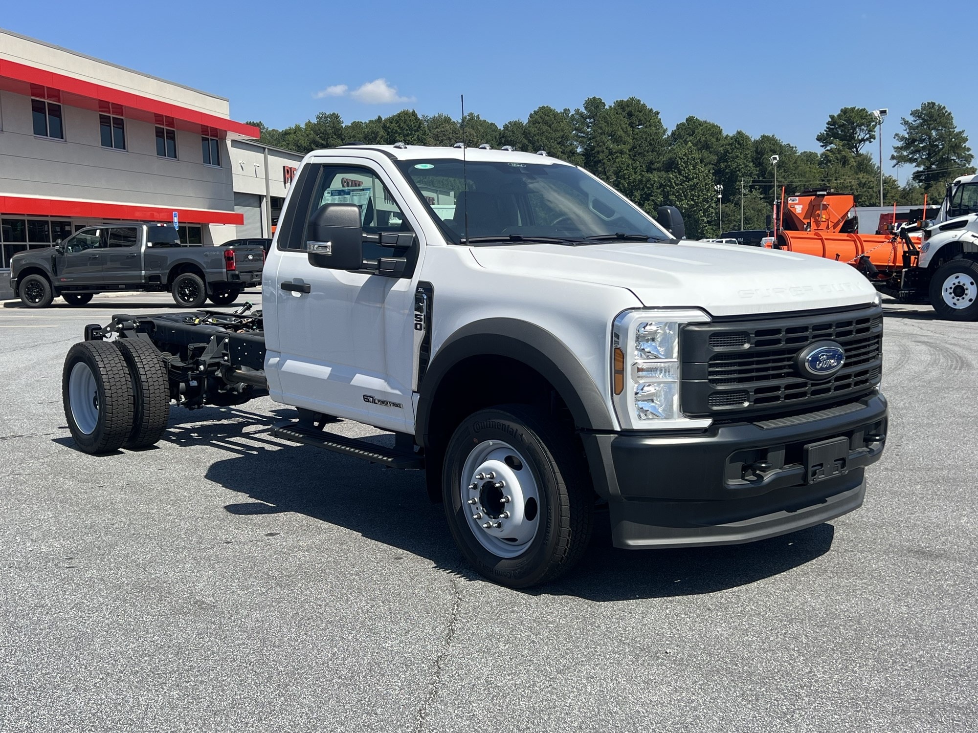 2026 Ford F-450 Super Duty Chassis Cab XL - Photo 18