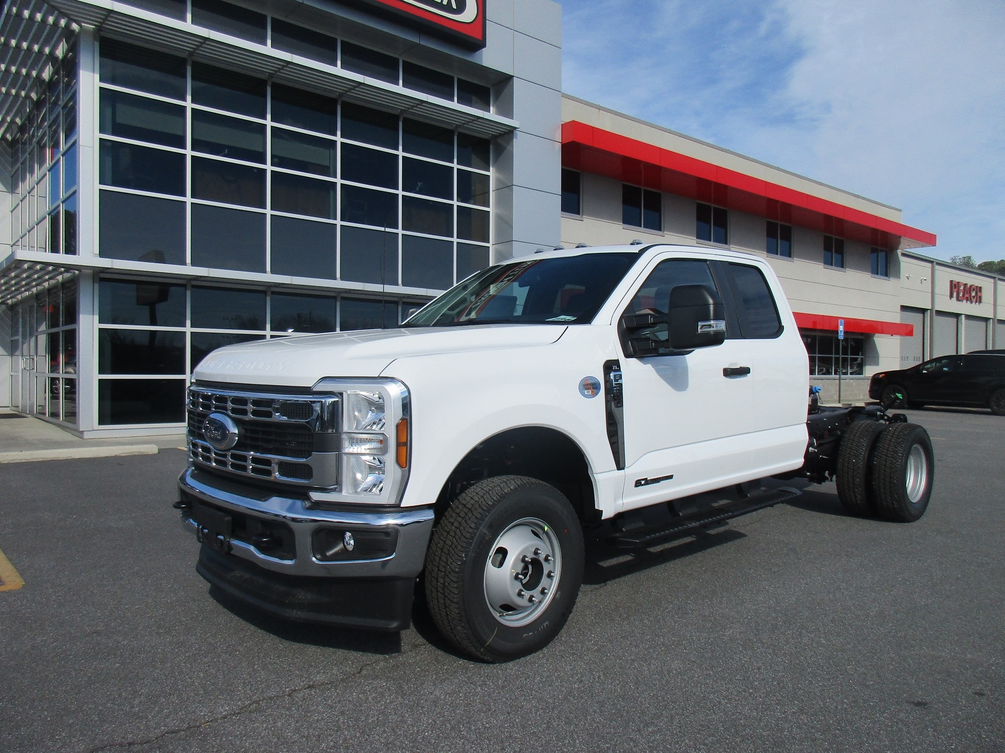 2026 Ford F-350 Super Duty Chassis Cab XL's photo