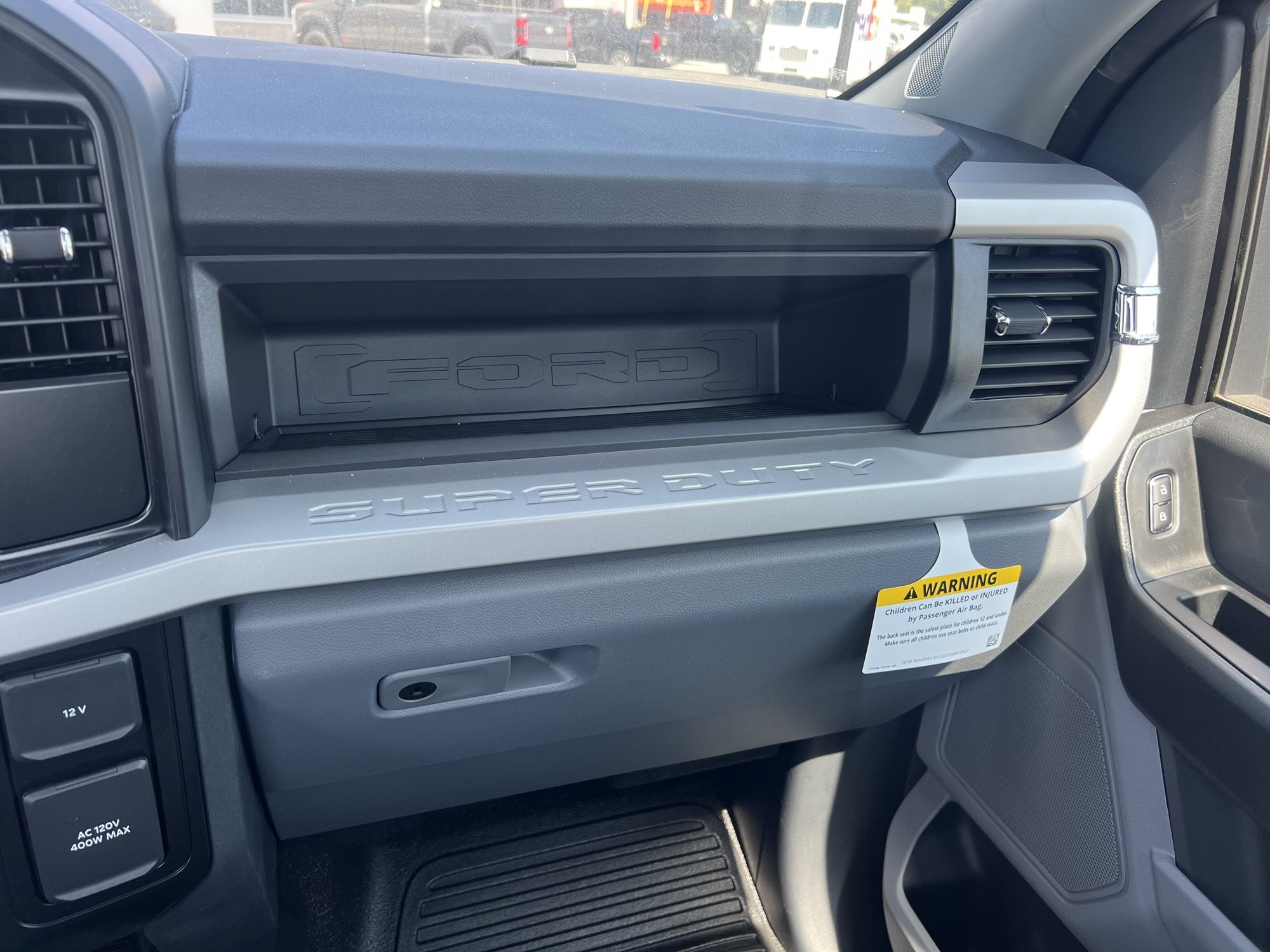 2026 Ford F-450 Super Duty Chassis Cab XL - Photo 40