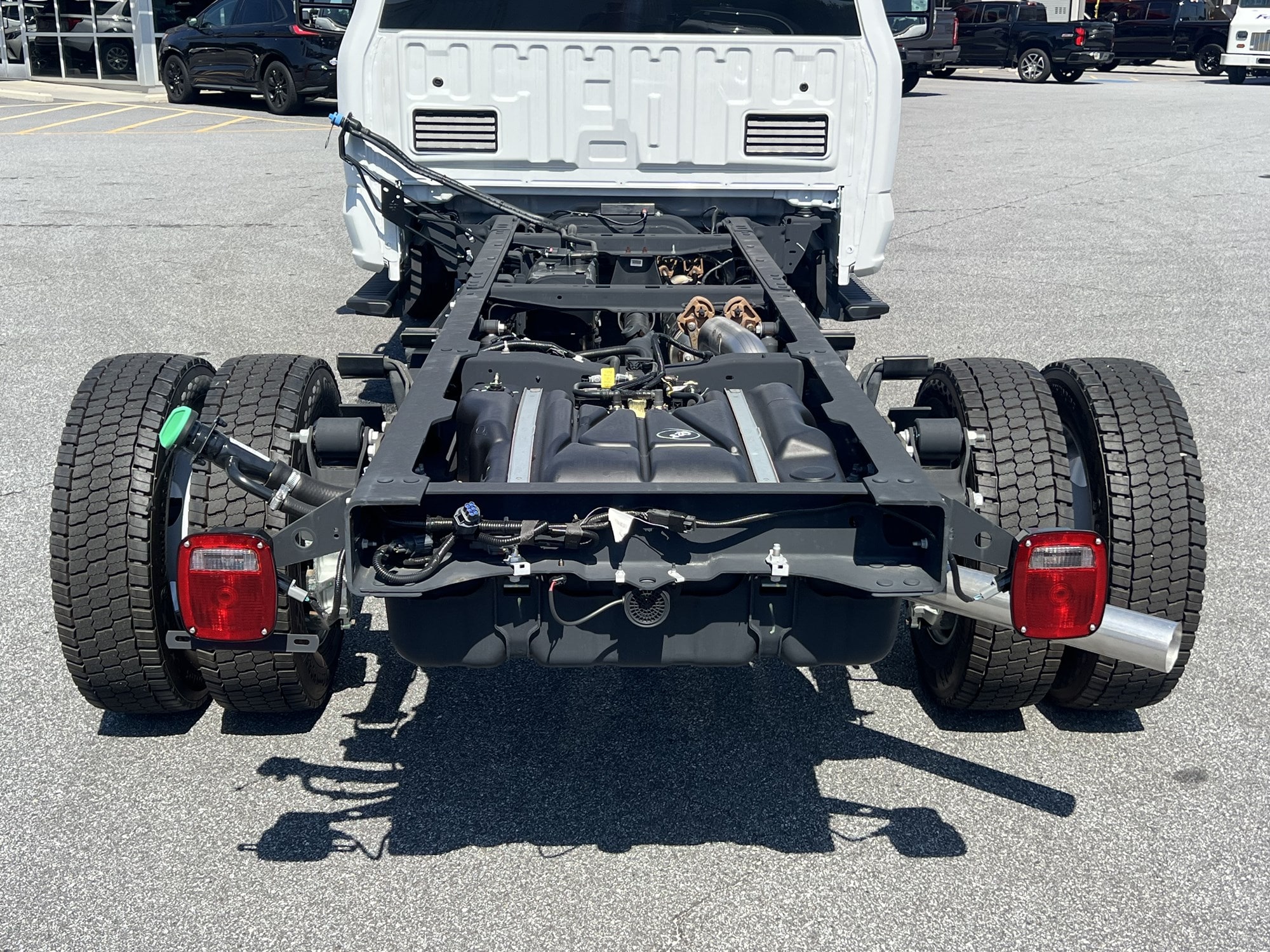 2026 Ford F-450 Super Duty Chassis Cab XL - Photo 30
