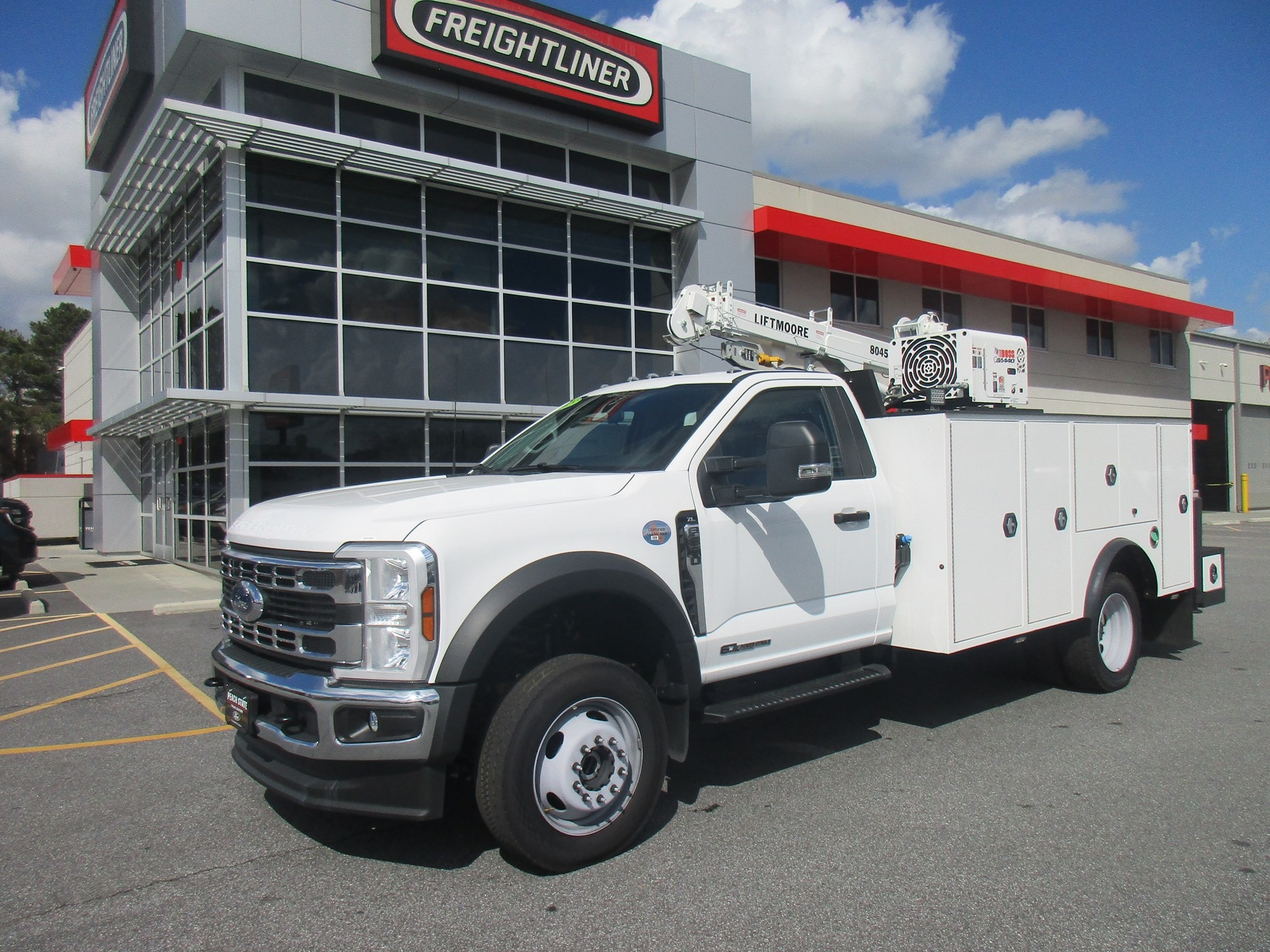 2025 Ford F-550 Super Duty Chassis Cab