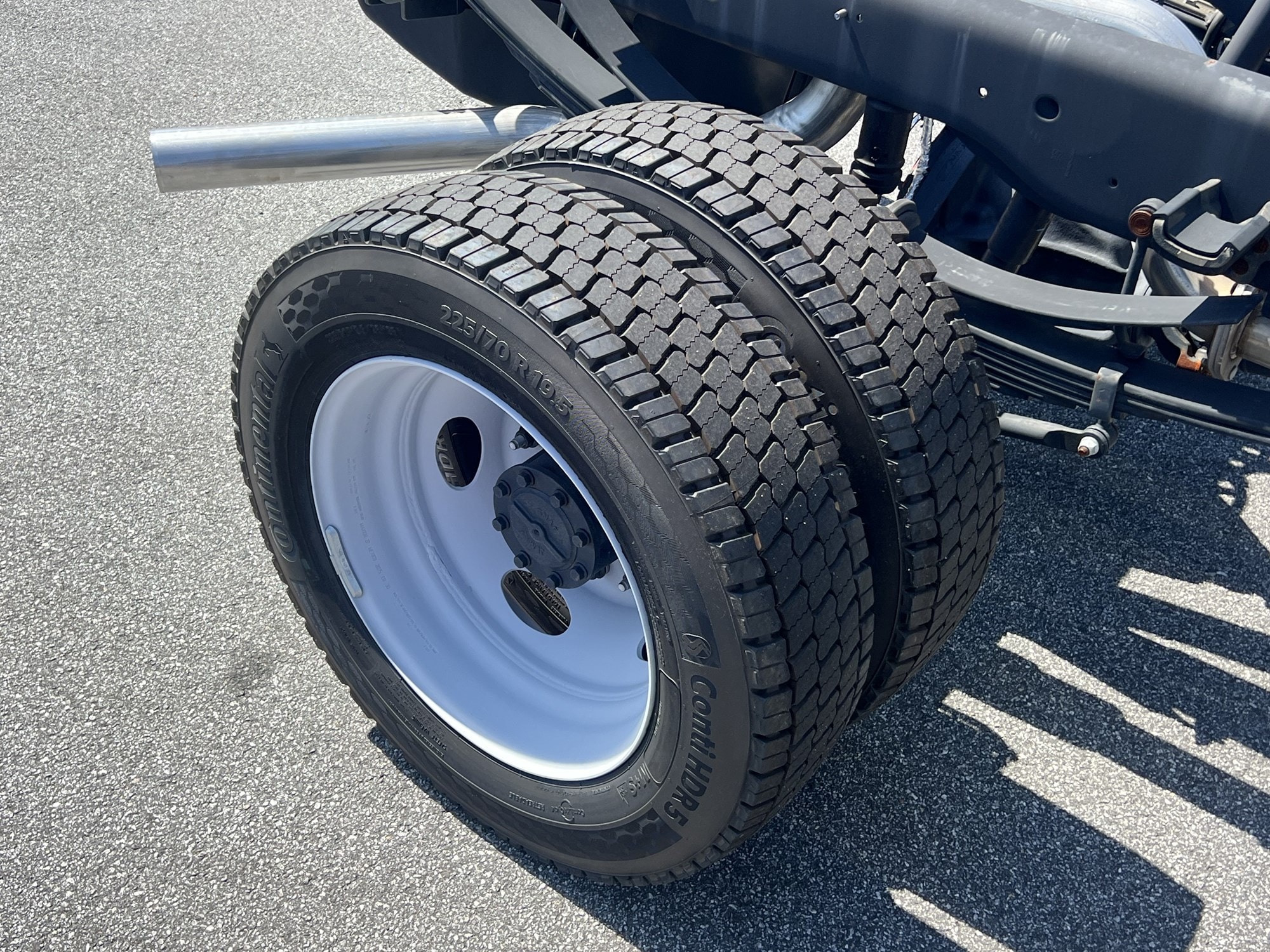 2026 Ford F-450 Super Duty Chassis Cab XL - Photo 28