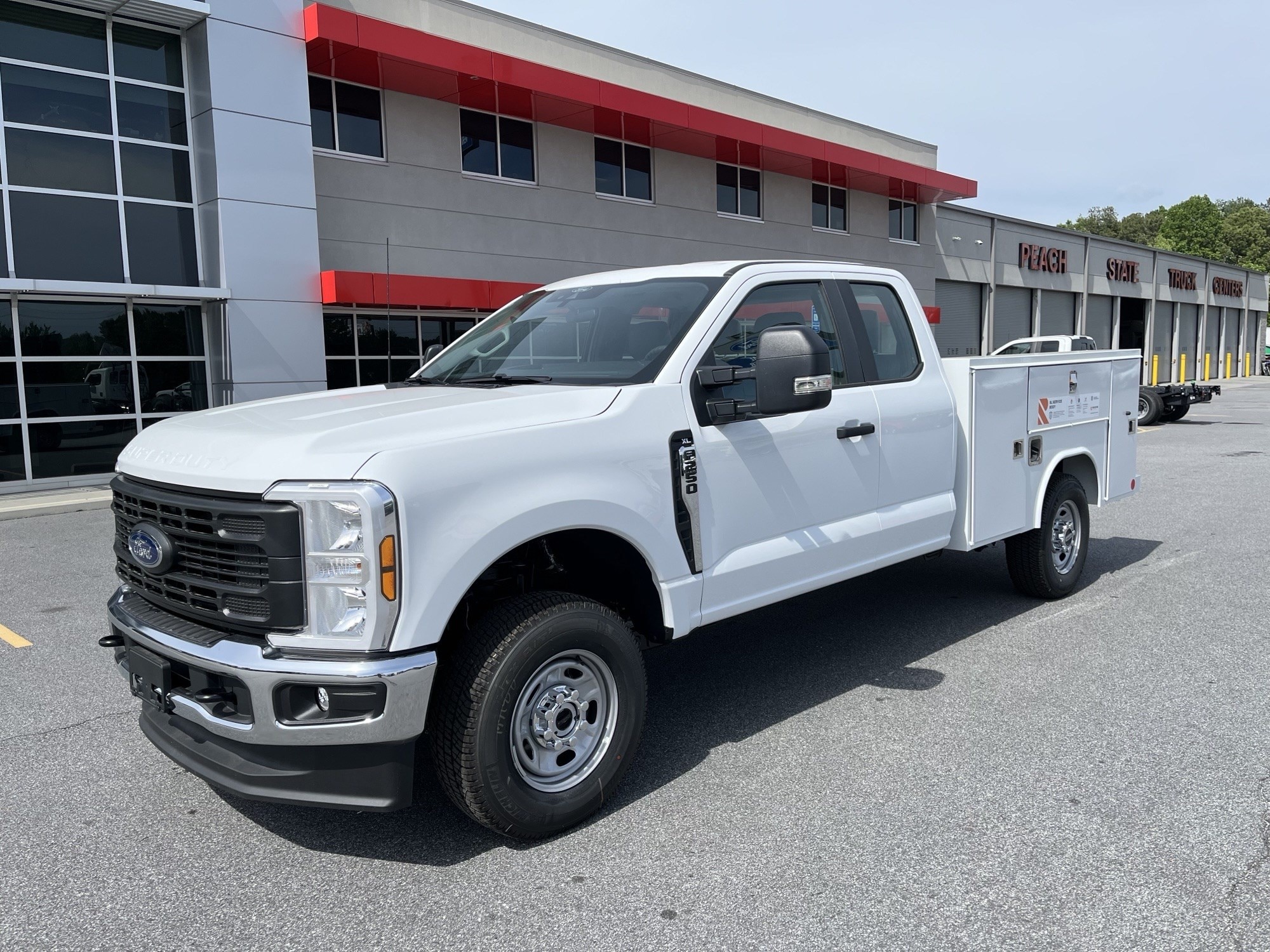 2026 Ford F-250 XL 4x4 SuperCab 8' Box's photo