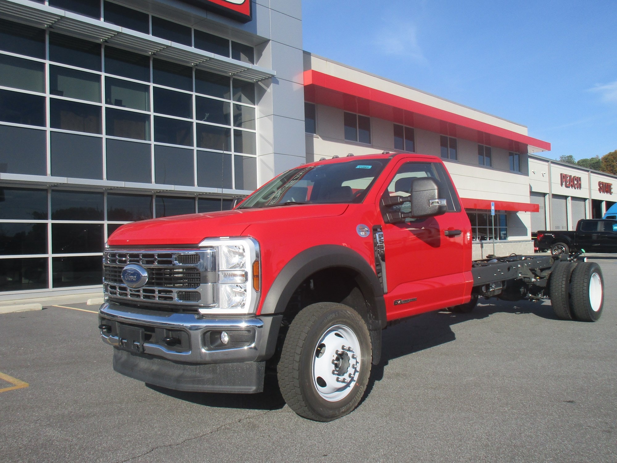 2024 Ford F-550 Super Duty Chassis Cab XL's photo