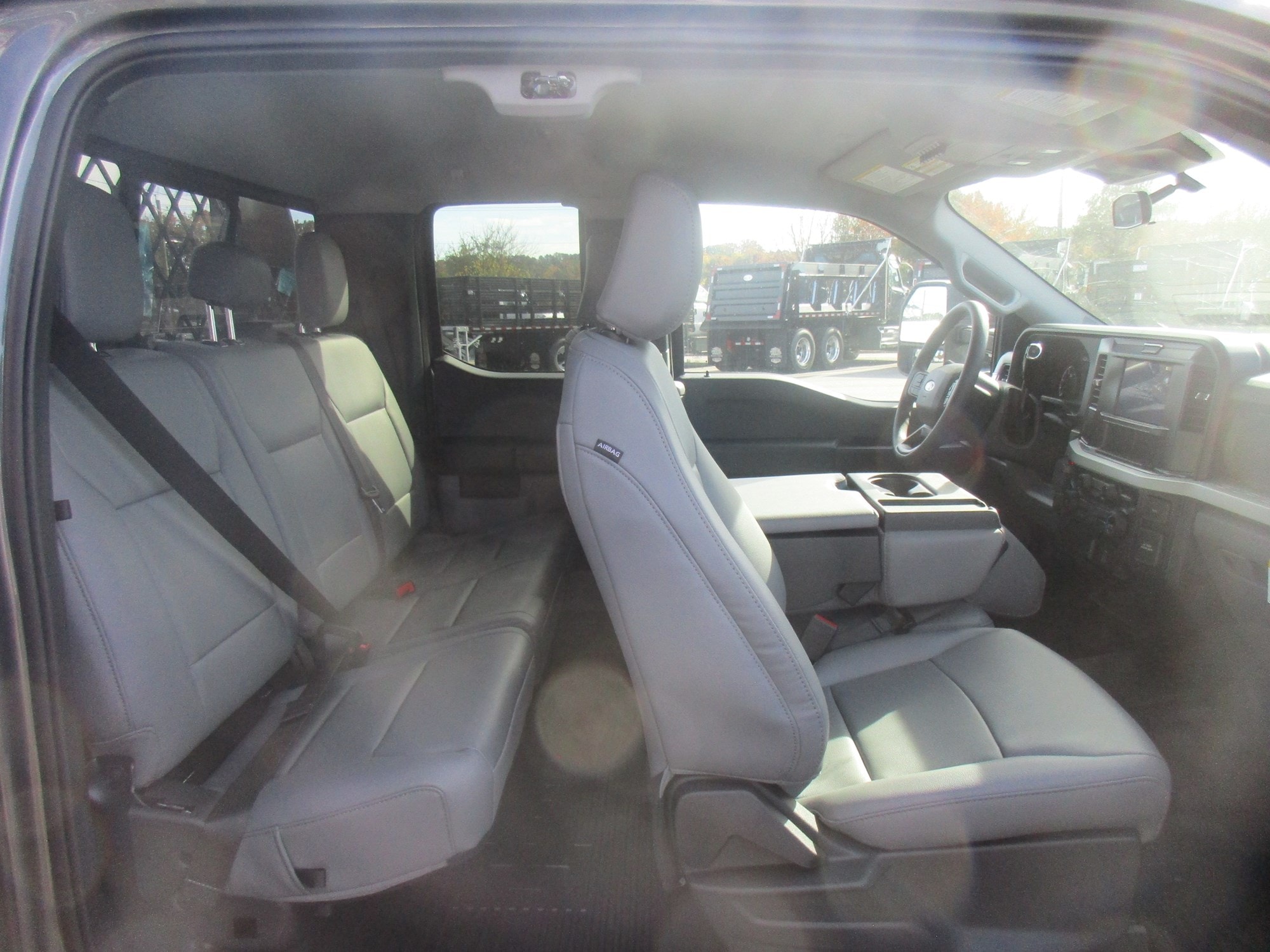 2026 Ford F-350 Super Duty Chassis Cab XL - Photo 16