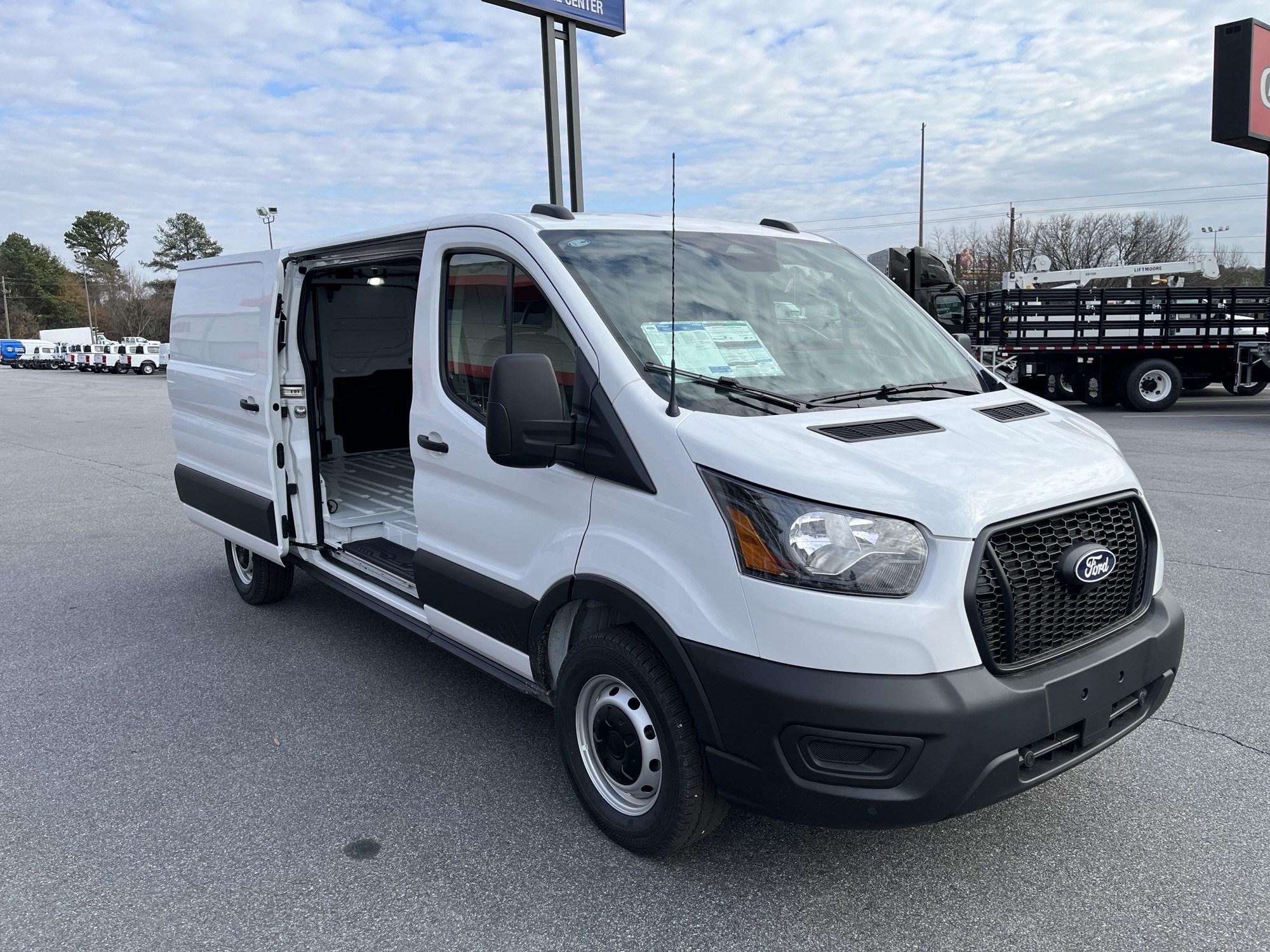 2026 Ford Transit Van Base - Photo 5