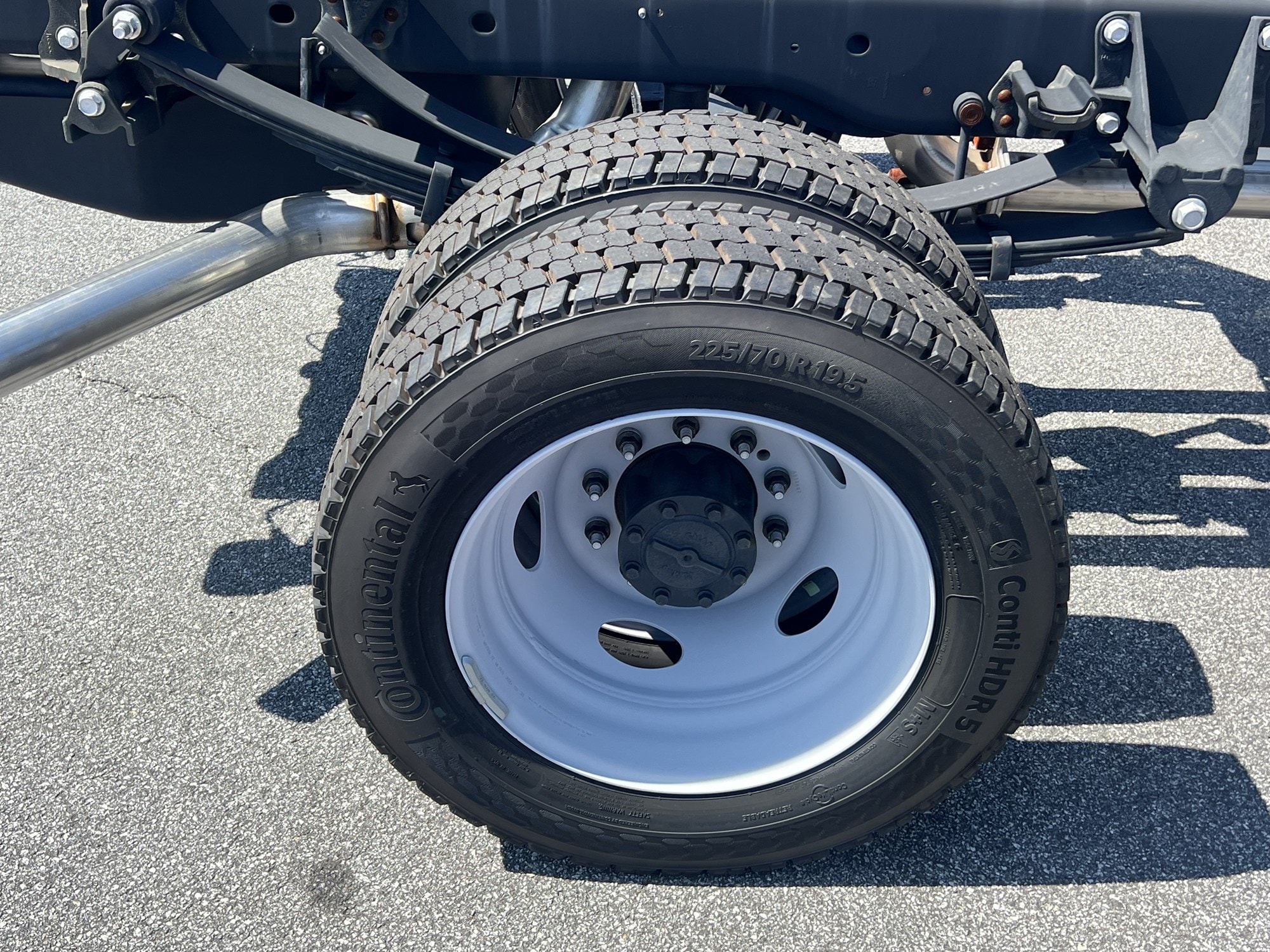 2026 Ford F-450 Super Duty Chassis Cab XL - Photo 29