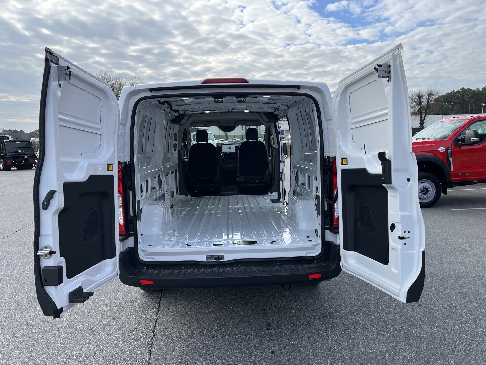2026 Ford Transit Van Base - Photo 6