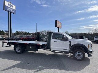 2025 Ford F-550 Chassis TRUCK