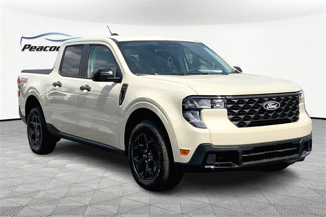 2025 Ford Maverick XLT photo 2