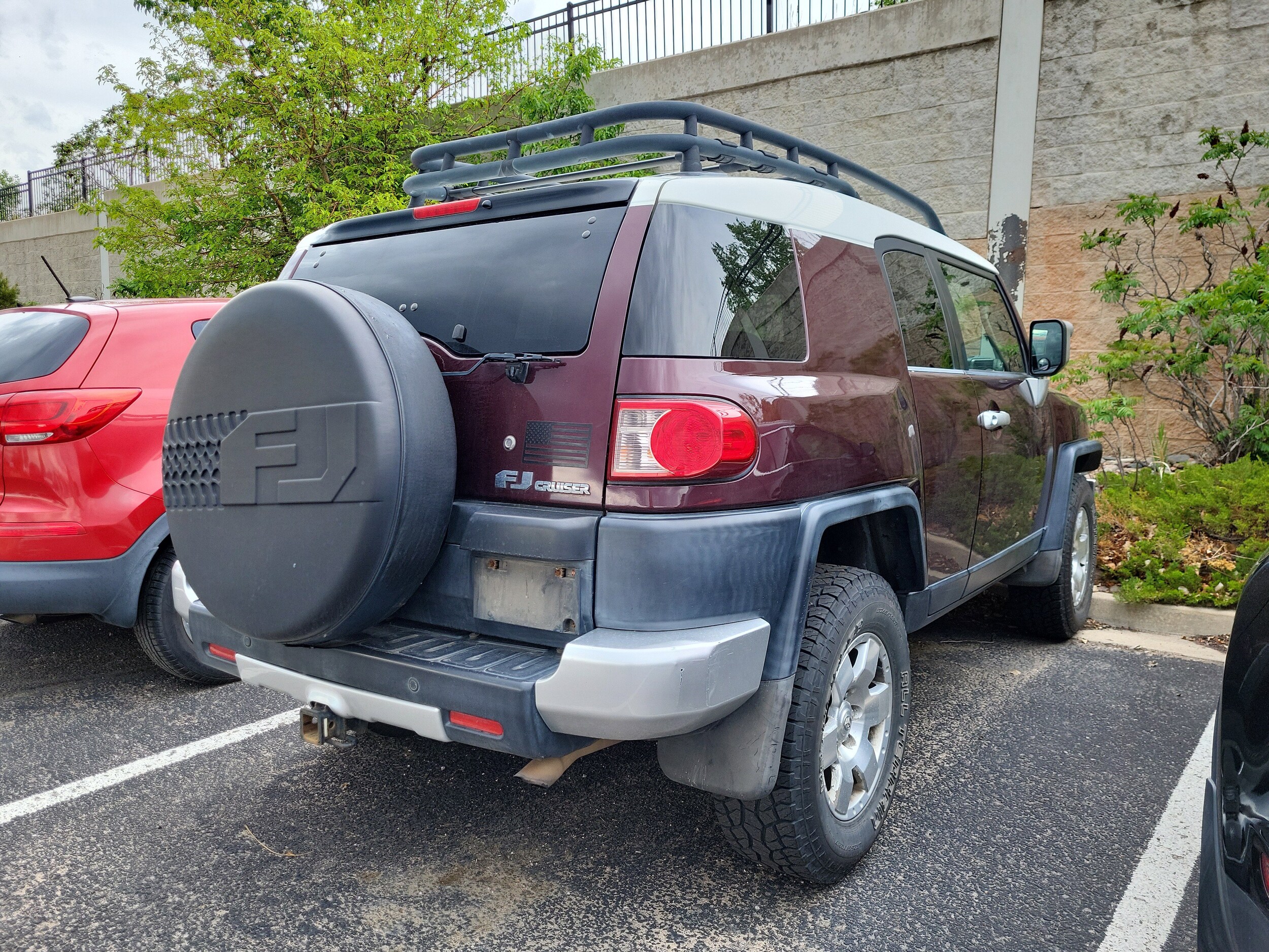 Image 3 of 2007 Toyota FJ Cruiser Base SUV