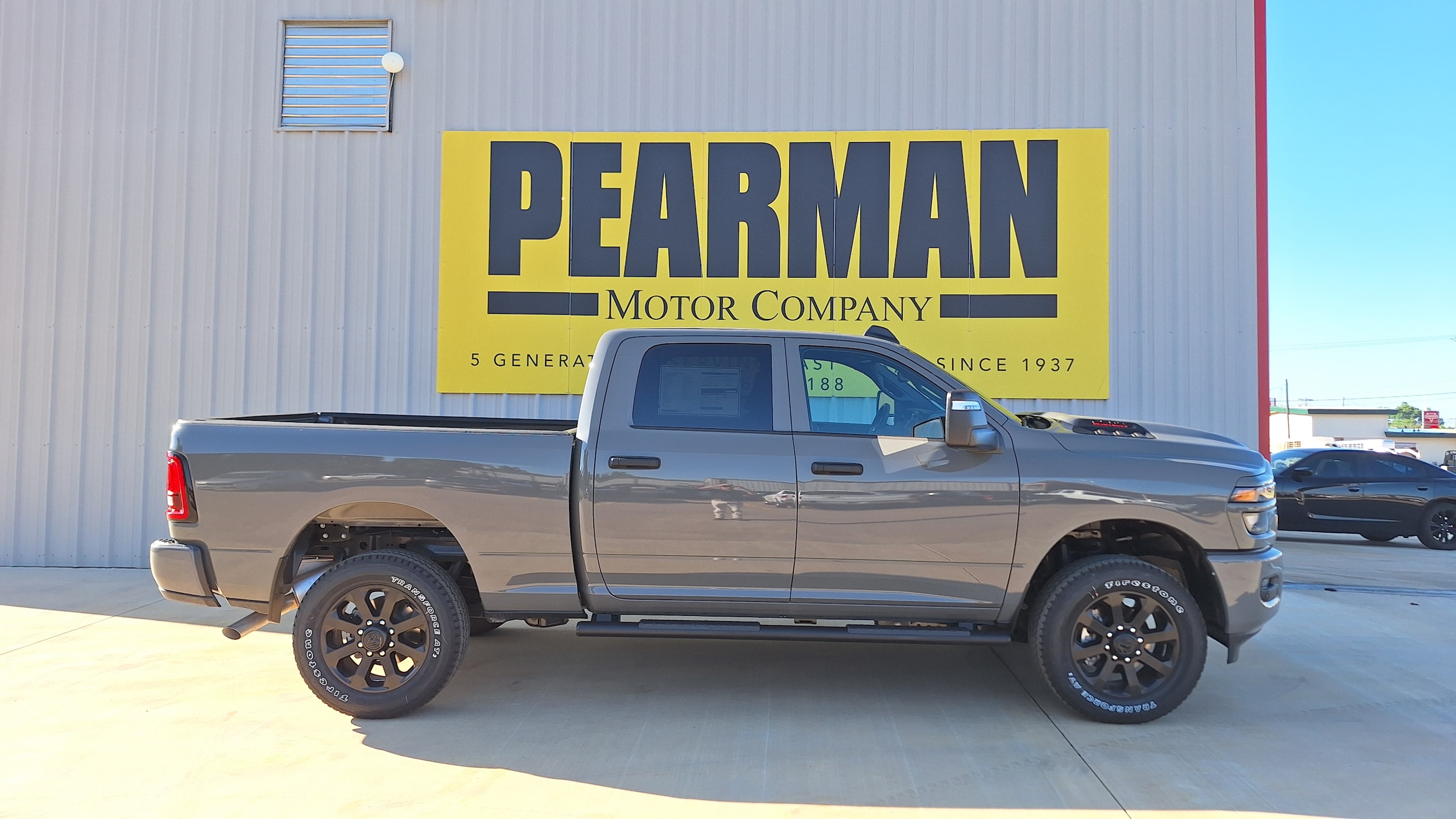 2026 RAM 2500 Tradesman/Black Express 4X4 Crew Cab SWB's photo