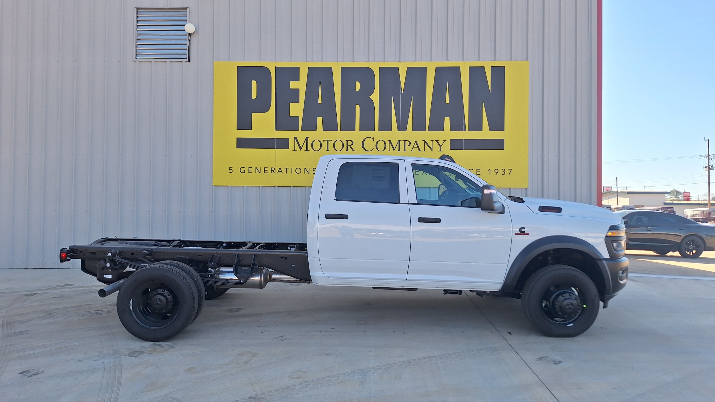 2026 RAM Ram 5500 Chassis Cab Tradesman's photo