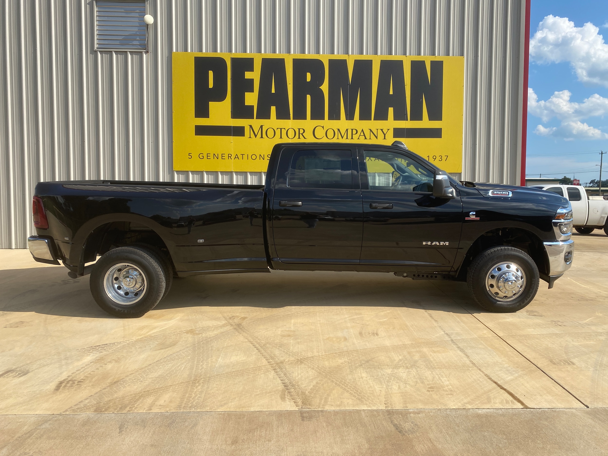 2025 Ram 3500 Pickup 