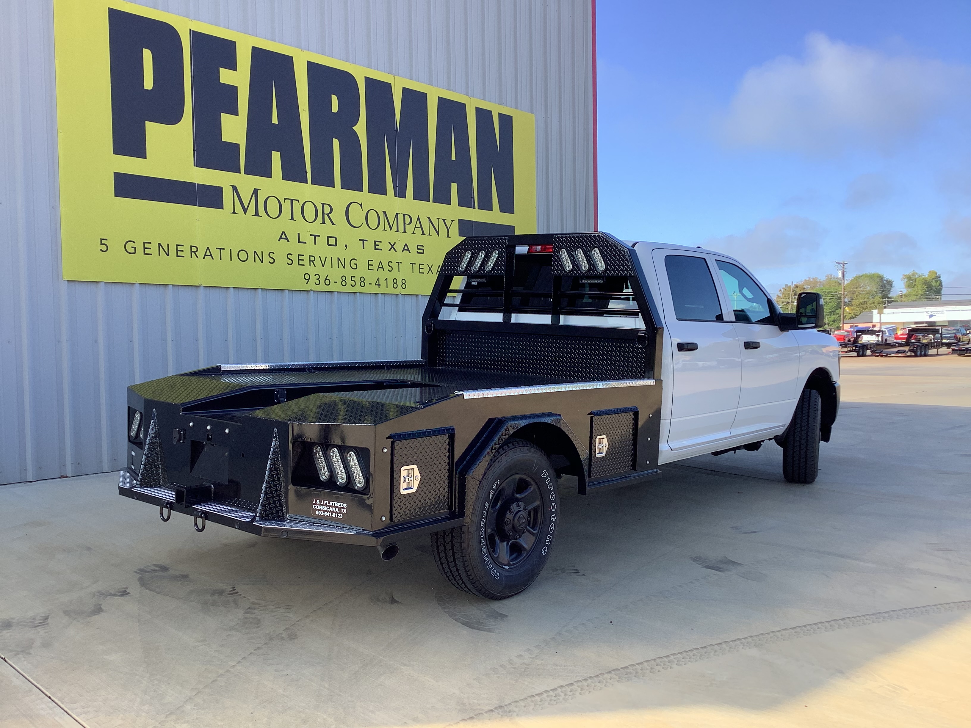 New 2026 Ram 3500 TRADESMAN CREW CAB 4X4 8' BOX Pickup
