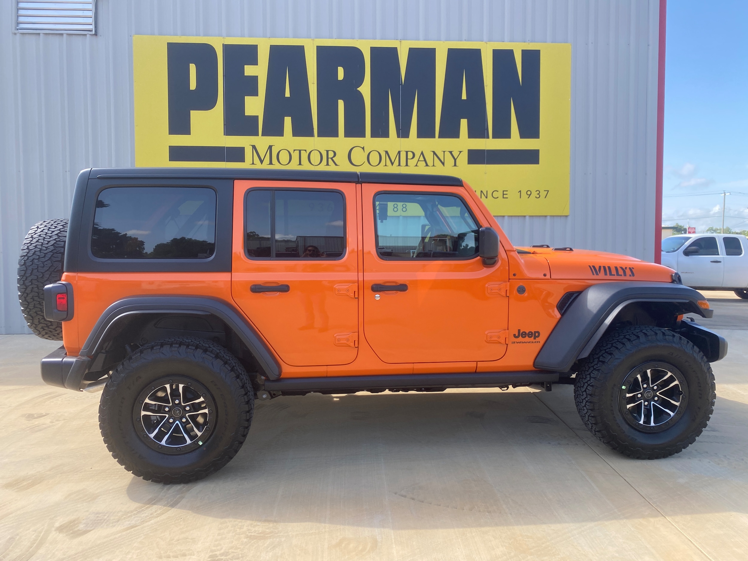 2025 Jeep Wrangler 4-Door Willys