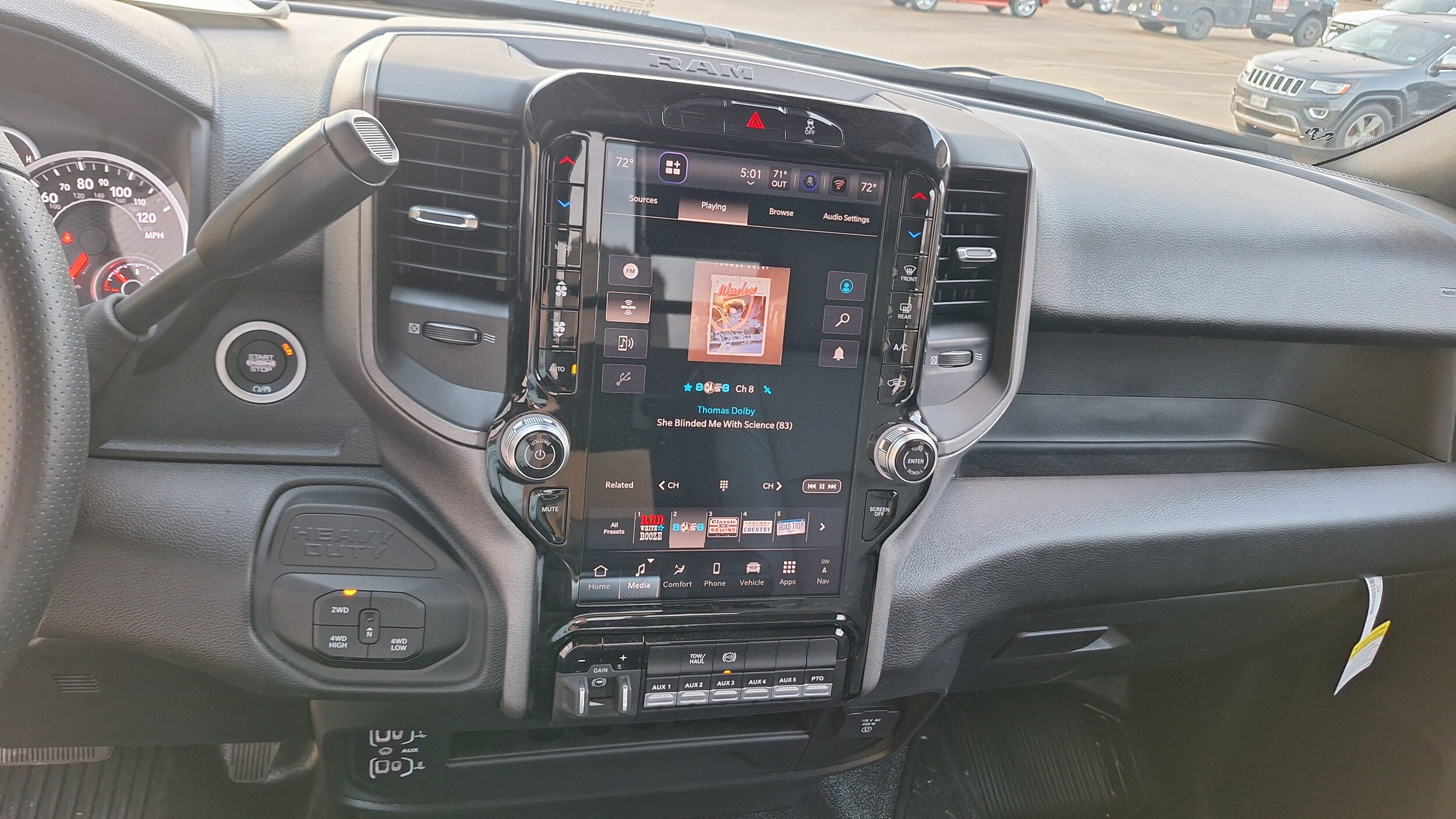2026 RAM 3500 Chassis Tradesman - Photo 19