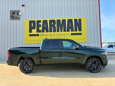 2026 Ram 1500 LONE STAR CREW CAB 4X4 5'7 BOX Pickup TN431570