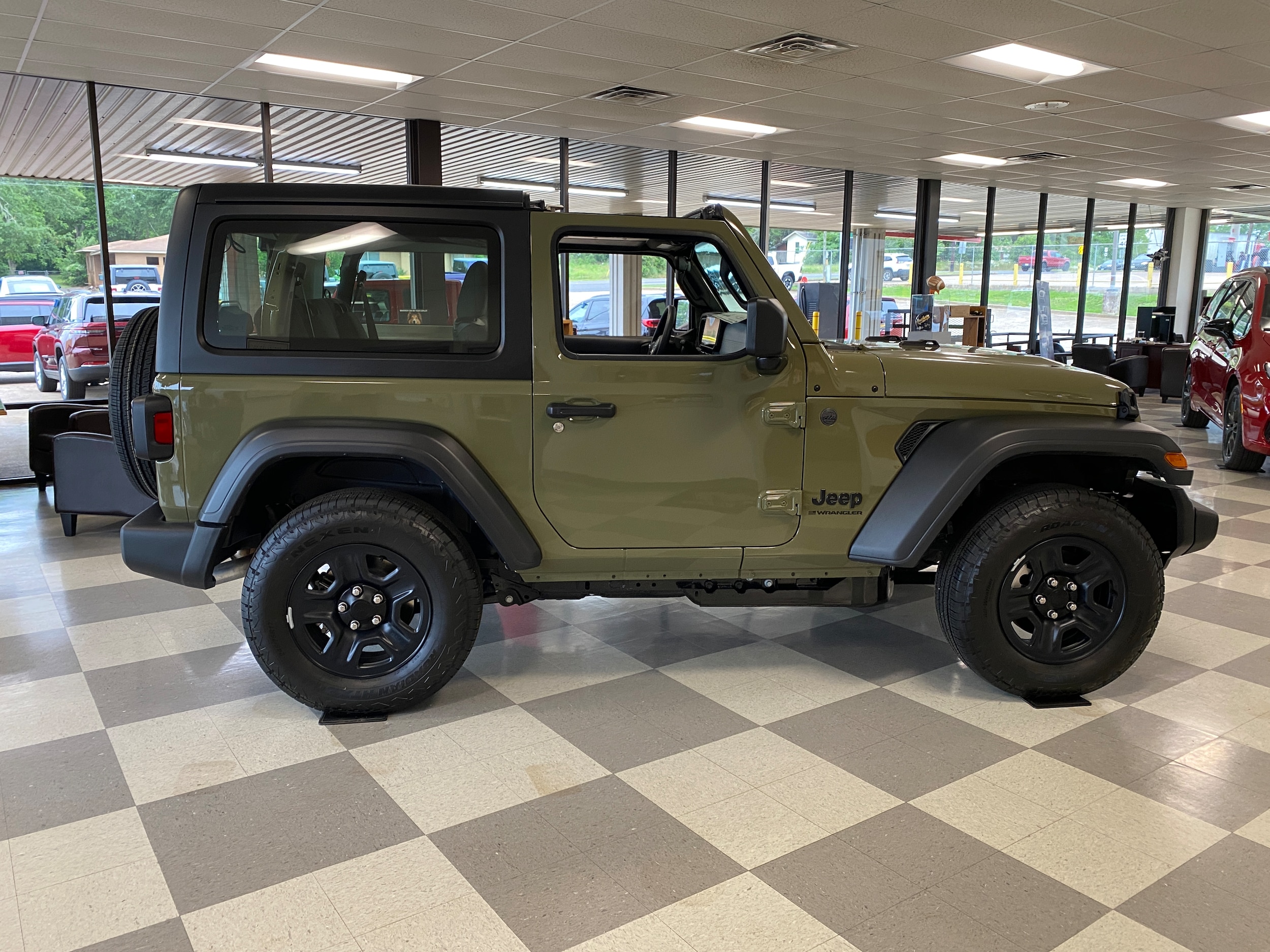 2026 Jeep Wrangler Sport's photo