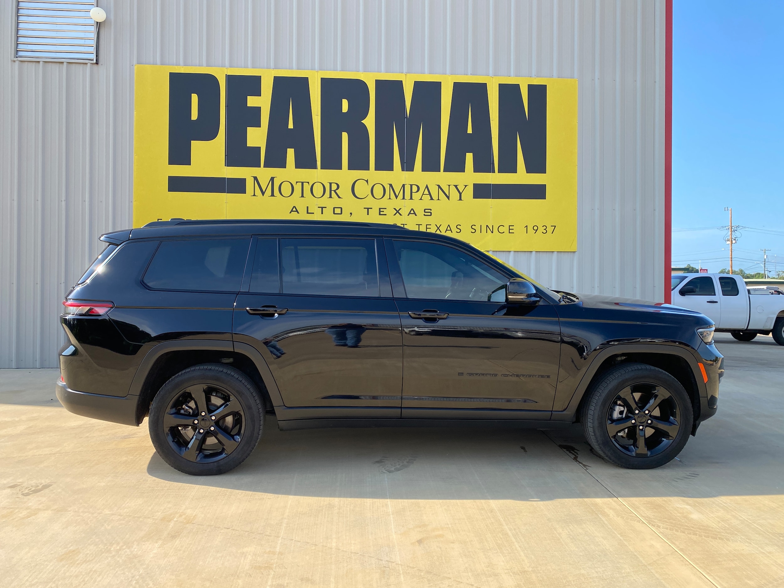2024 Jeep Grand Cherokee L Limited 4x4's photo