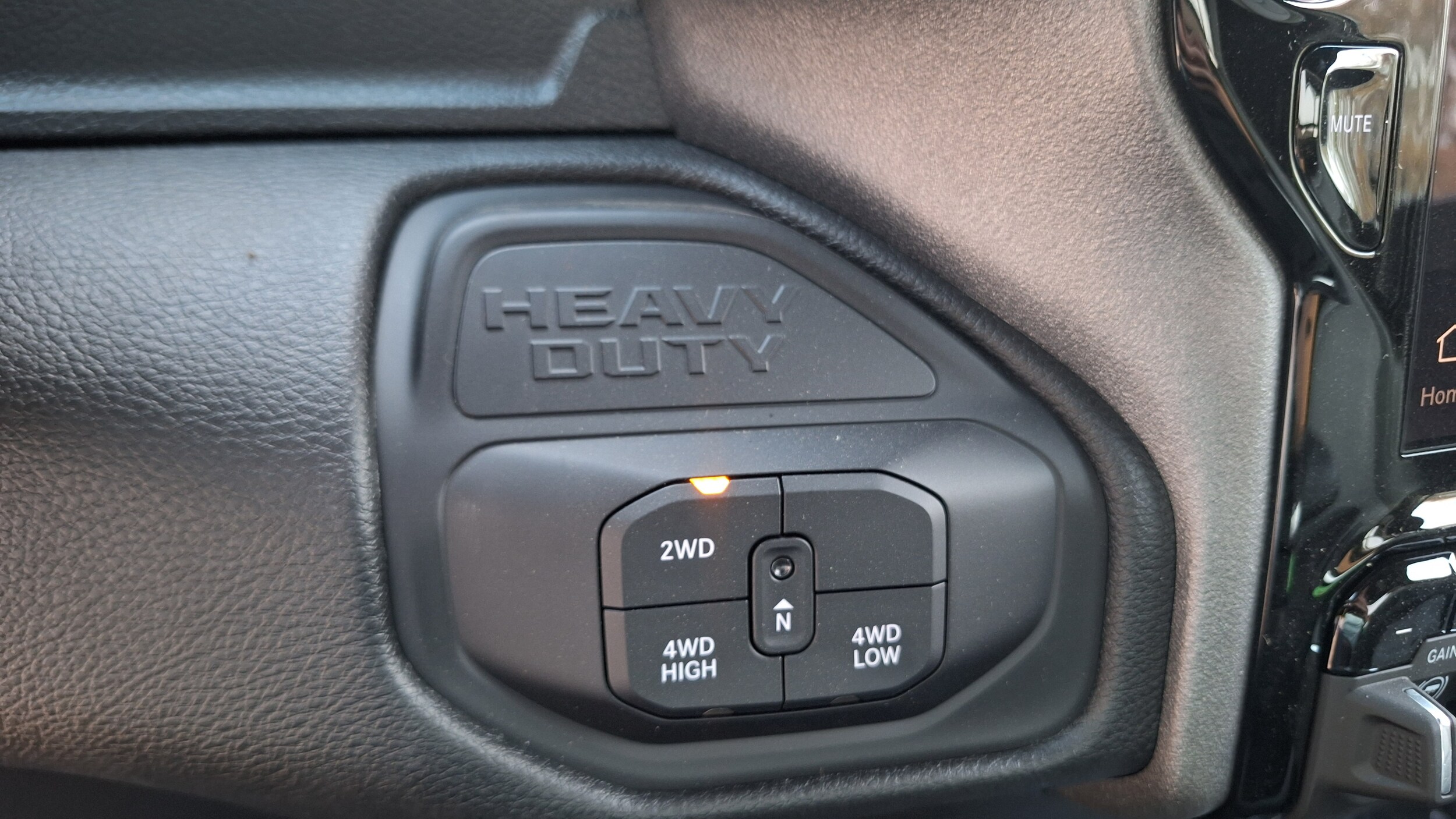 2026 RAM 3500 Chassis Tradesman - Photo 18
