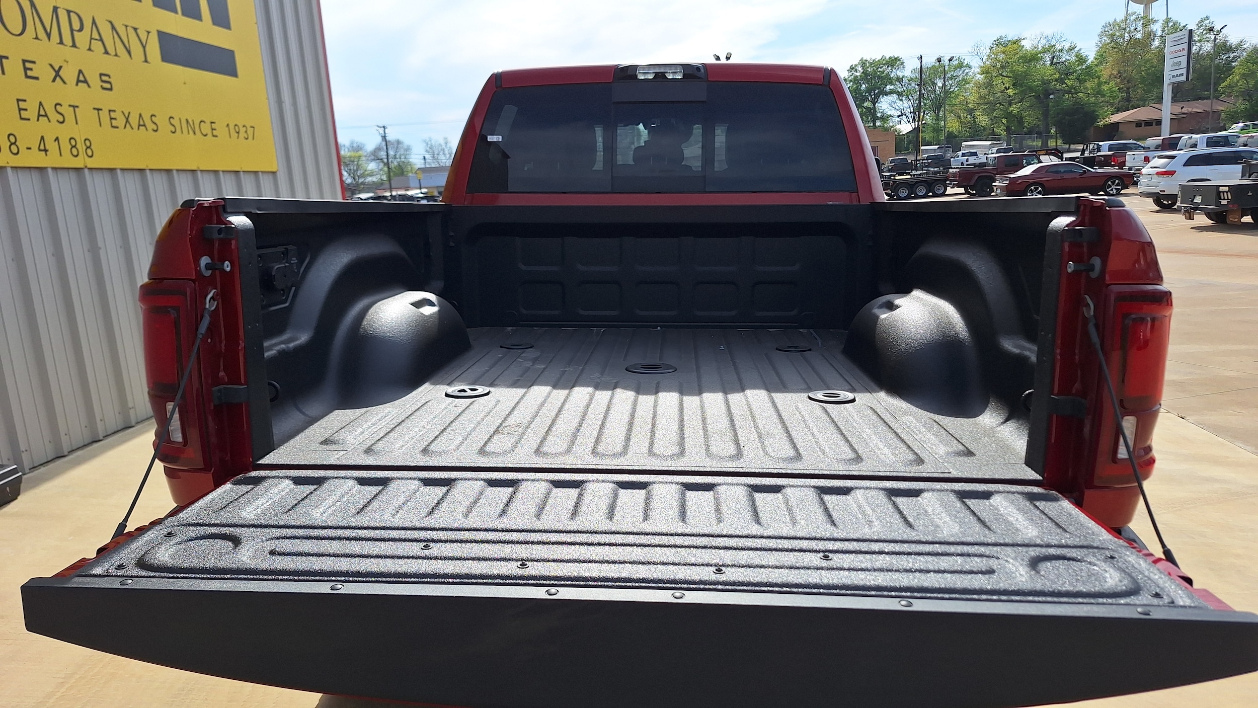 2026 RAM 2500 Rebel - Photo 8