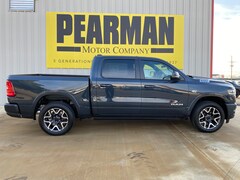 2026 Ram 1500 LARAMIE CREW CAB 4X4 5'7 BOX Pickup TN257850
