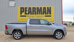 2026 Ram 1500 BIG HORN CREW CAB 4X4 5'7 BOX Pickup TN217653