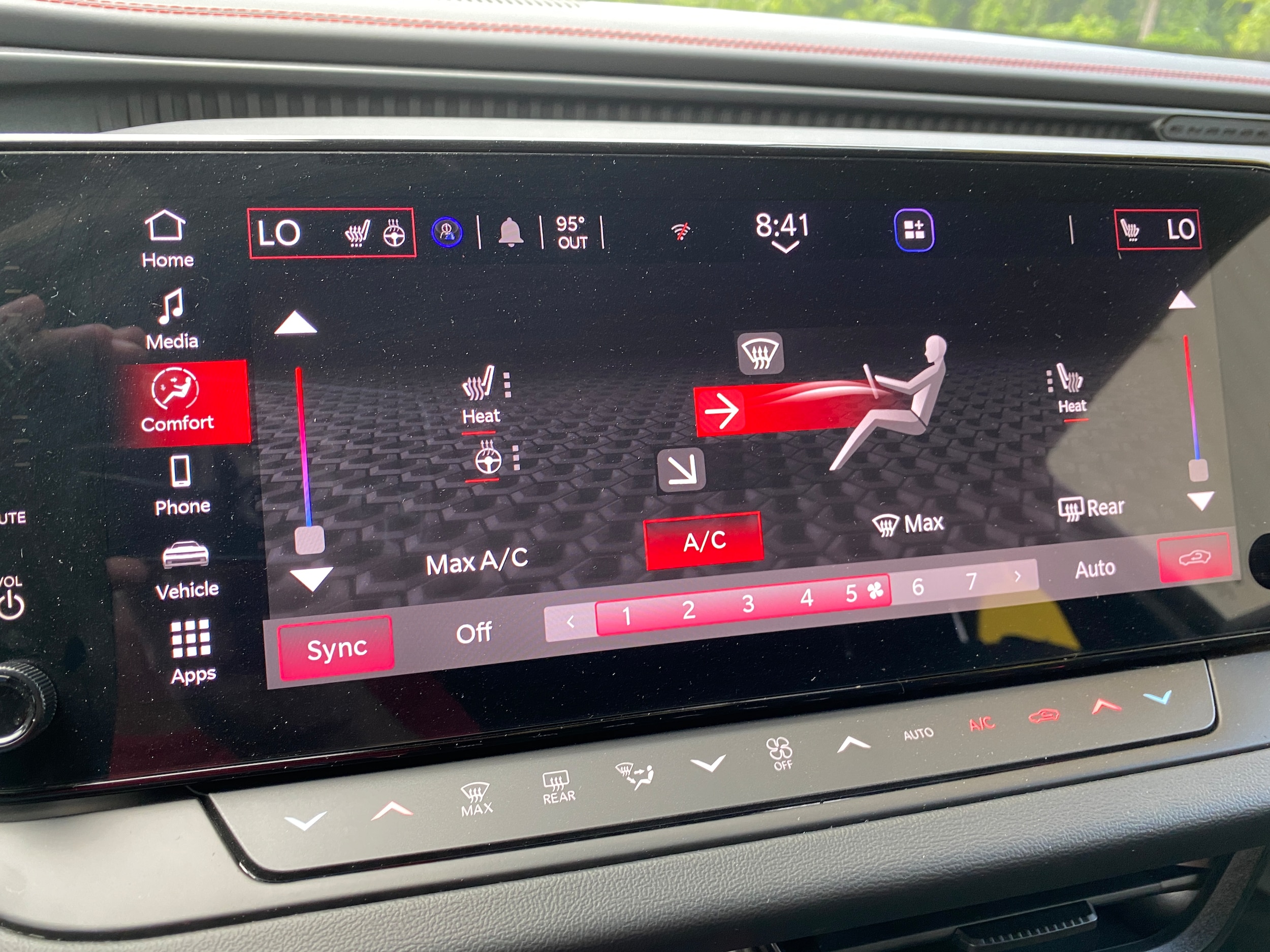 2026 Dodge Charger Scat Pack - Photo 33