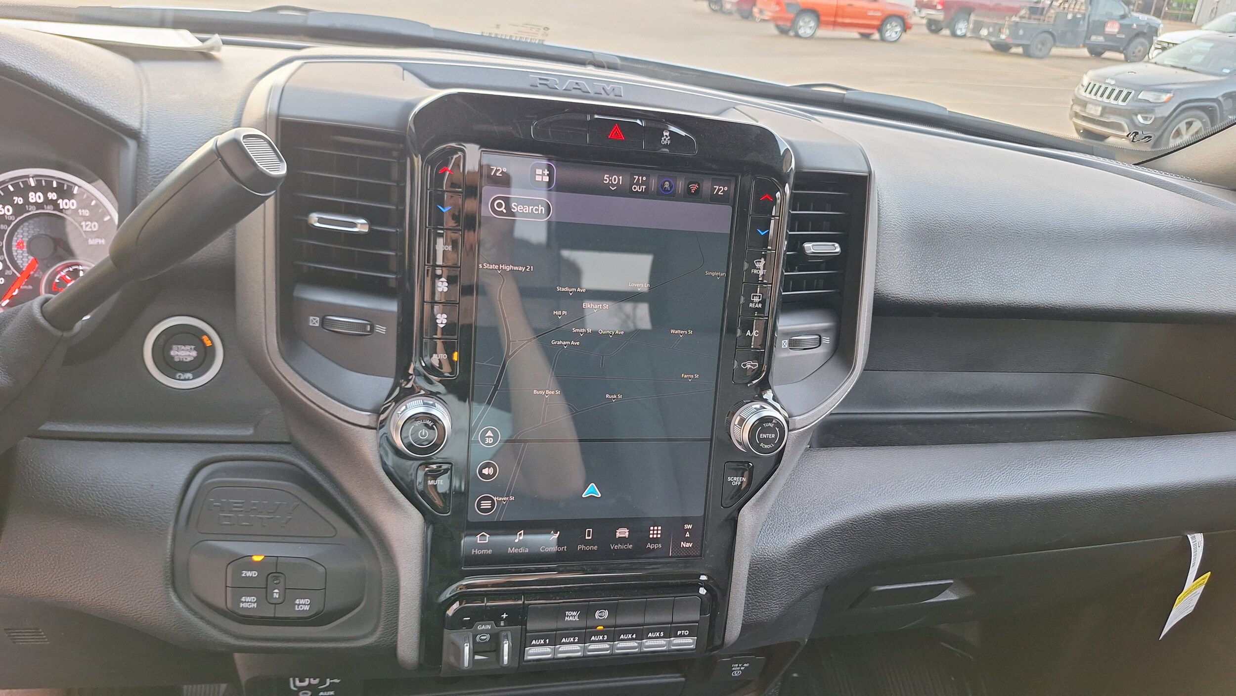 2026 RAM 3500 Chassis Tradesman - Photo 20