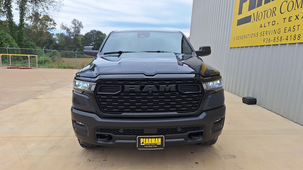 New 2026 Ram 1500 WARLOCK CREW CAB 4X4 5'7 BOX Pickup