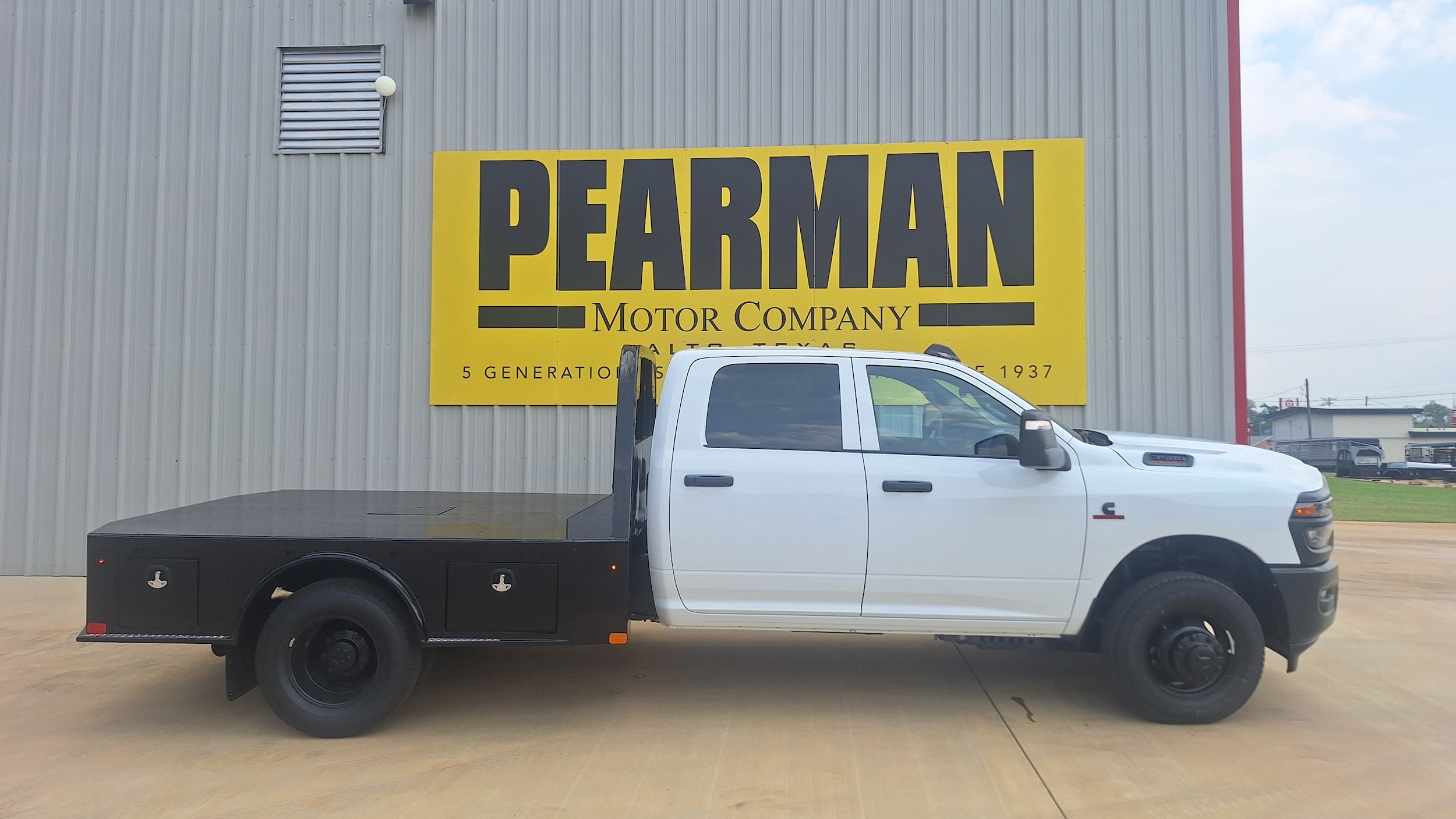 2026 Ram 3500 Chassis Cab Pickup 