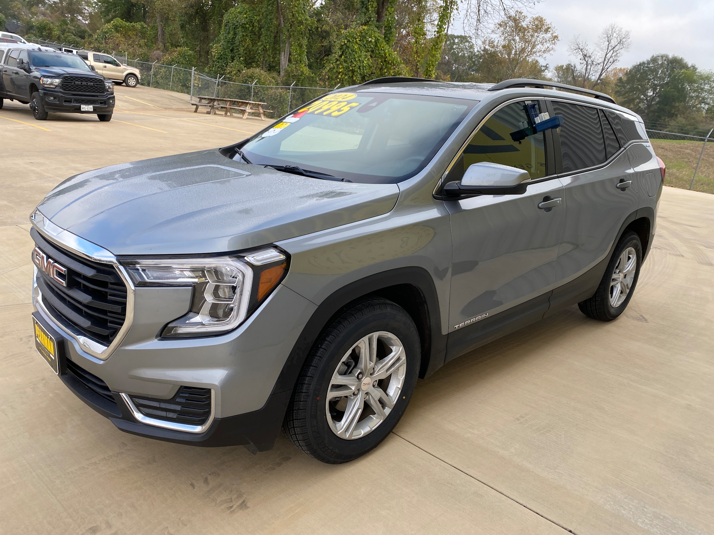 Used 2024 GMC Terrain SLE with VIN 3GKALMEG0RL166449 for sale in Alto, TX