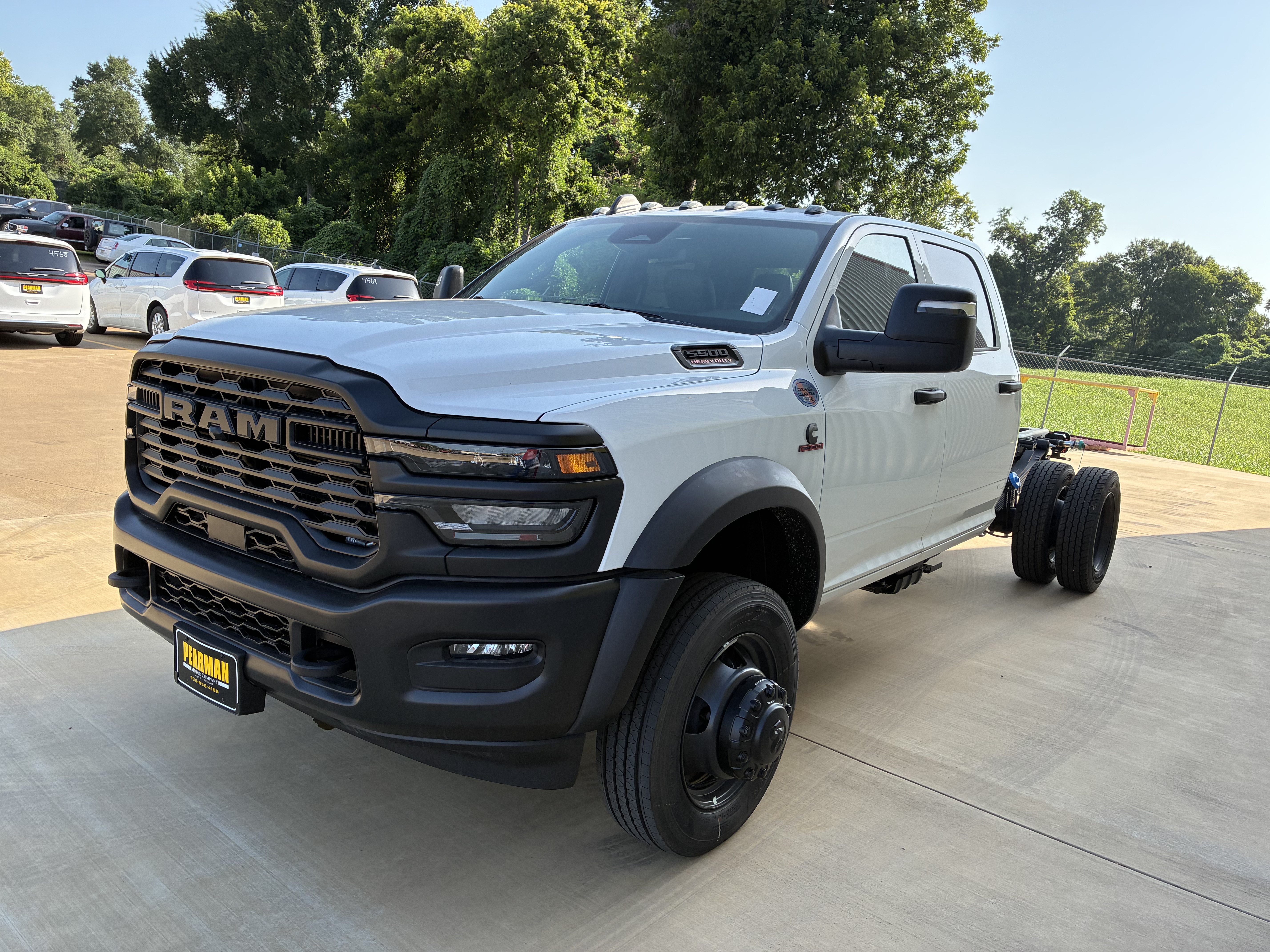 New 2026 Ram 5500 Chassis Cab TRADESMAN CREW 4X4 60' CA Pickup