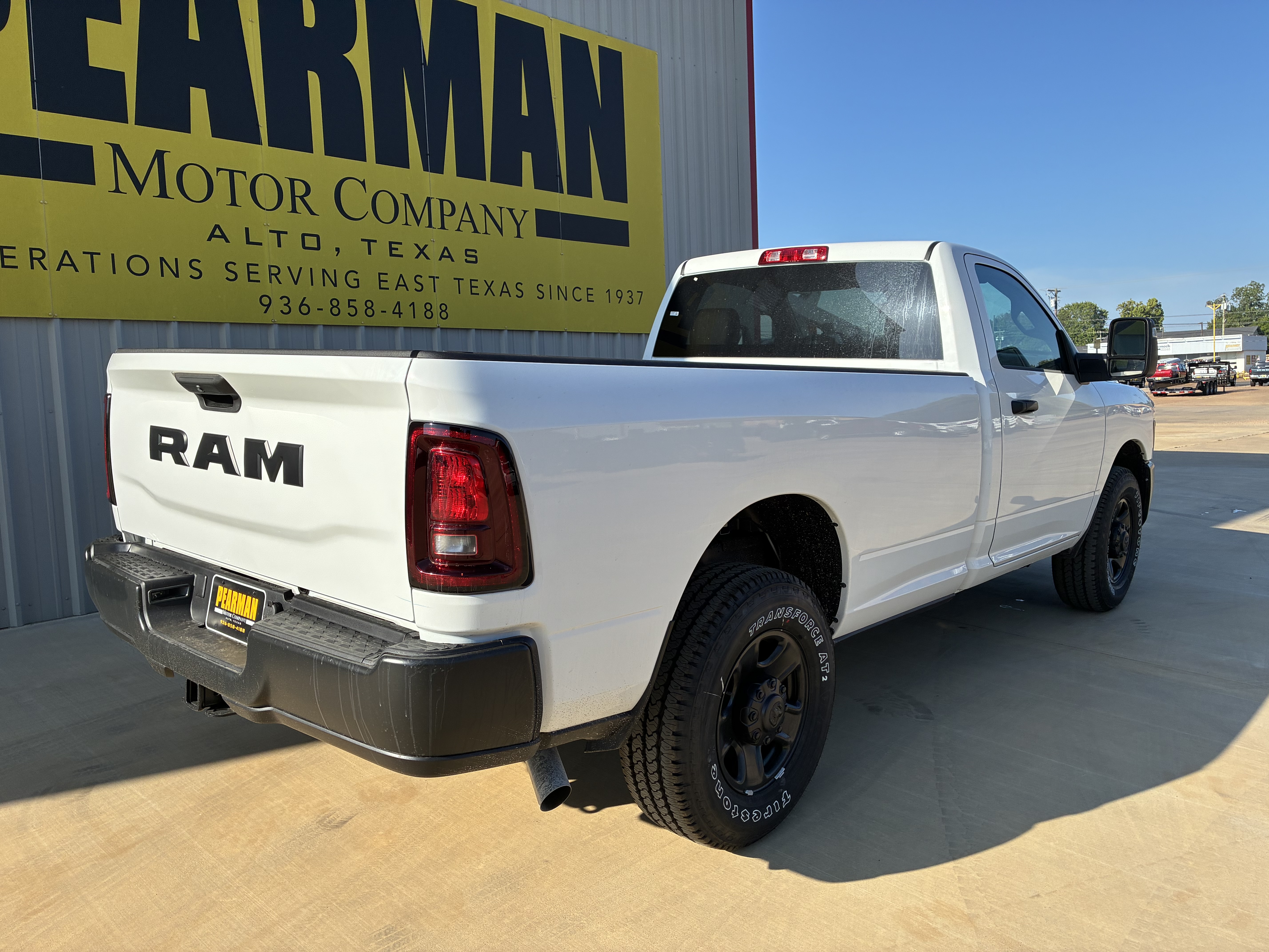 New 2026 Ram 2500 TRADESMAN REGULAR CAB 4X2 8' BOX Pickup
