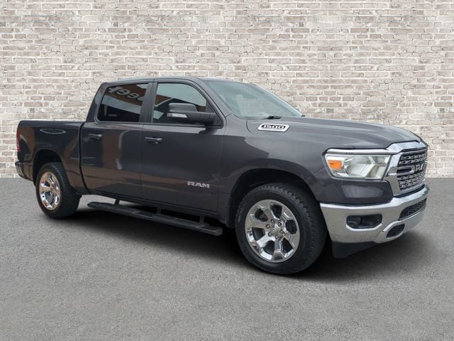 2022 RAM 1500 Big Horn/Lone Star 4x4 Crew Cab 5'7's photo