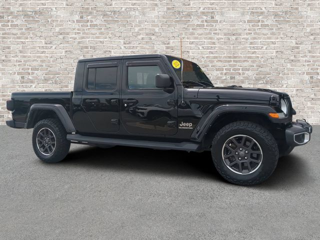 2022 Jeep Gladiator Overland's photo