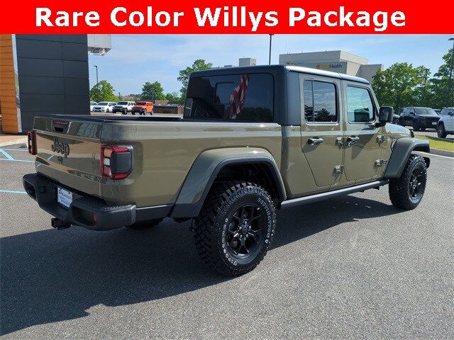 2025 Jeep Gladiator Sport photo 4