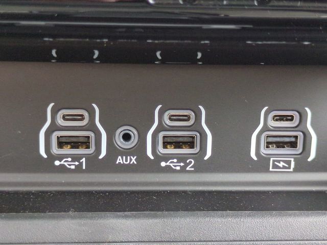 2025 RAM 3500 Limited - Photo 23