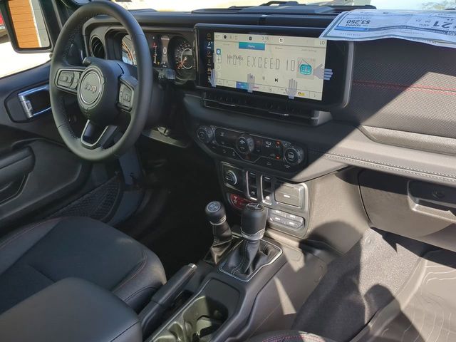 2026 Jeep Wrangler 2-Door Rubicon - Photo 13